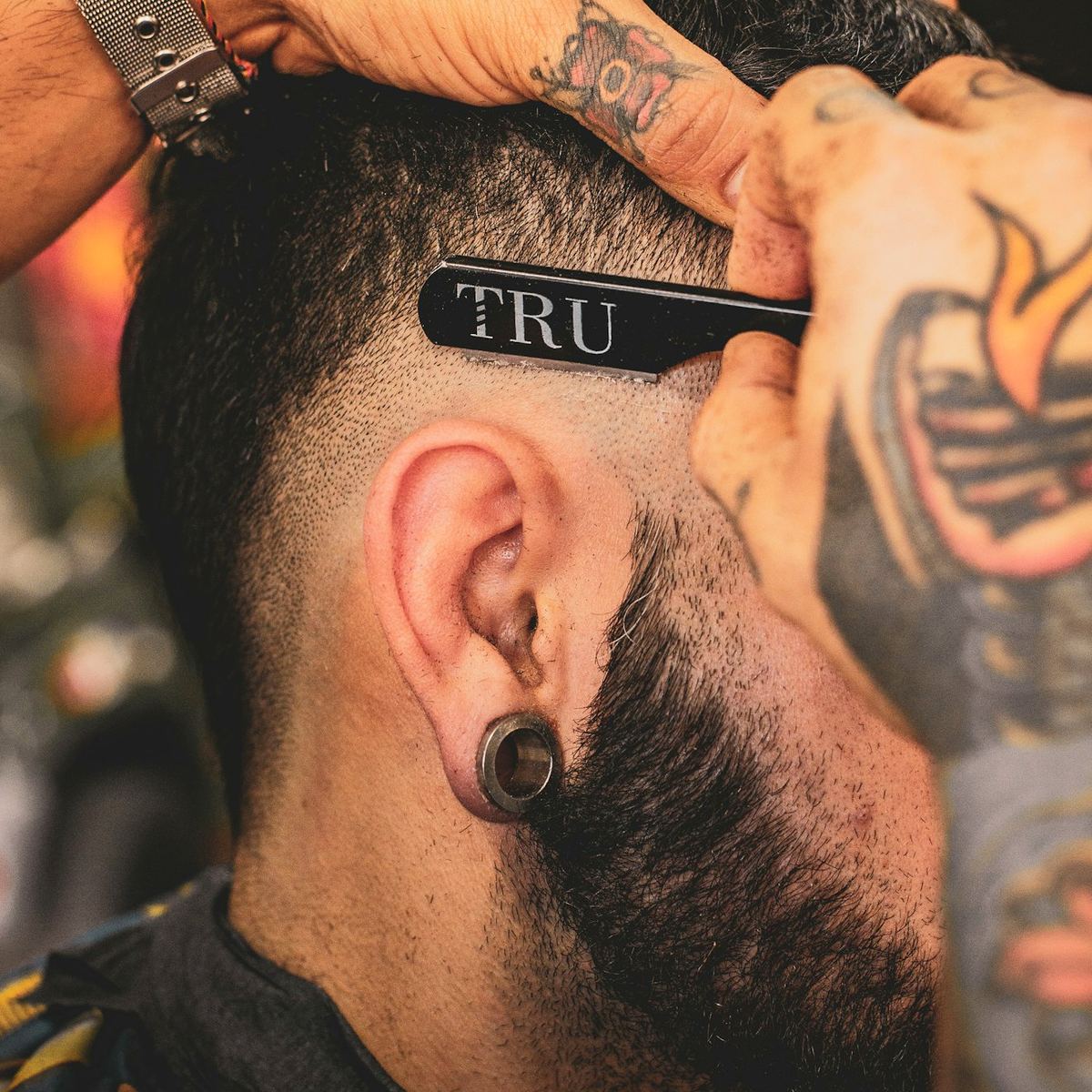 Sleek Barber